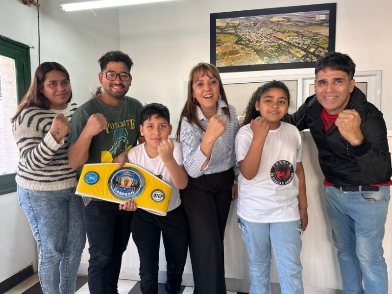 Reconocimiento a jóvenes deportistas de Villa del Totoral